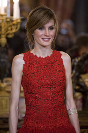 celebrity_paradise.com_TheElder_PrincessLetizia2.jpg