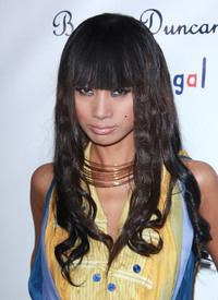 celebrity_paradise.com_BaiLingTheElder_6.jpg