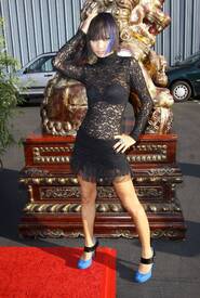 celebrity-paradise.com-The_Elder-Bai_Ling_2009-10-11_-_Innovation_And_Inspiration_In_The_Forbidden_City_738.jpg