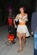 th_51752275745161.gif