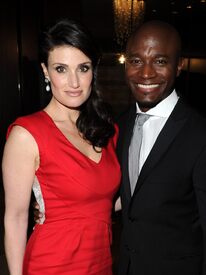 Tikipeter_Idina_Menzel_19th_Annual_A_Night_At_Sardis_016.jpg