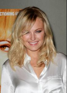 23995_celebrity_paradise.jpg