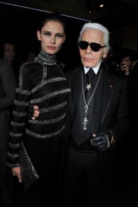 bianca-balti--karl-lagerfeld-3111387_0x745.jpg