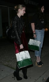 15288_Preppie_Emma_Roberts_dines_at_Madeo_restaurant_in_West_Hollywood_4_122_440lo.jpg