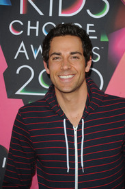 celebrity_paradise.com_TheElder_ZacharyLevi2010_03_27_NickelodeonsKidsChoiceAwards201013.jpg