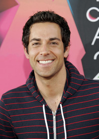 celebrity_paradise.com_TheElder_ZacharyLevi2010_03_27_NickelodeonsKidsChoiceAwards20108.jpg