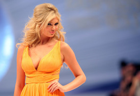 7kate-upton-cleavage-0302-10.jpg