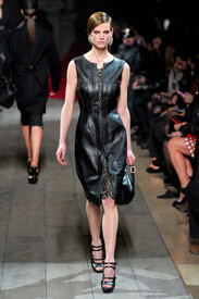 LoeweFall2012-yHrc52bM5_x.jpg