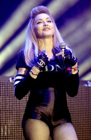celebrity_paradise.com_TheElder_Madonna9.jpg