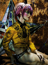 Vogue Italia 2012-03 - Mackenzie Drazan 07.jpg