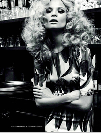 Vogue Russia April 2012 - Magdalena Frackowiak 04.jpg
