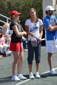 Ana_Ivanovic_at_Tony_Bennetts_All_Star_Tennis_Event_in_Key_Biscayne_007.jpg