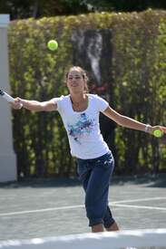 Ana_Ivanovic_at_Tony_Bennetts_All_Star_Tennis_Event_in_Key_Biscayne_013.jpg