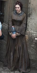 article-0-13702C3C000005DC-957_306x600.jpg
