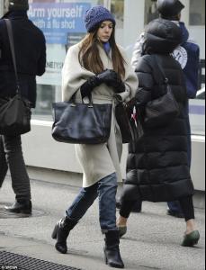 article-0-16BC0FC4000005DC-998_634x832.jpg