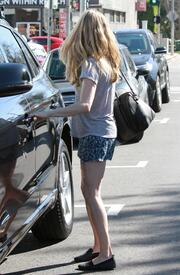 Amanda Seyfried out and about in Beverly Hills_031213_19.jpg