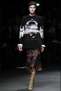 Givenchy_-_Alla__1_.jpg