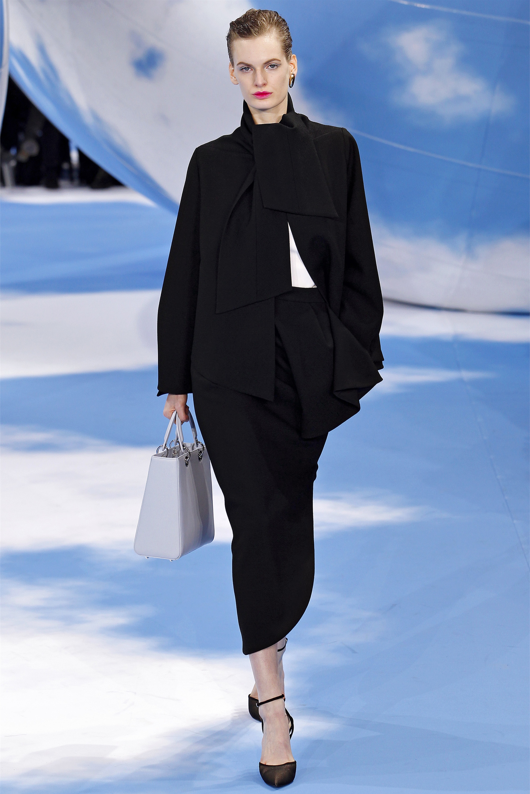 Christian Dior Womenswear FW 2013-14 [Paris Fashion Week]