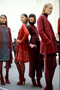 Allude_Fall_2012_Backstage_9rt26jhf_LDx.jpg
