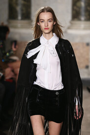Emilio_Pucci_Runway_Close_ups_MFW_FW2015_ytezDRChJeQx.jpg