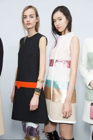 Giambattista_Valli_Fall_2015_Backstage_l96SouyEhC6x.jpg