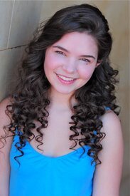 madison_mclaughlin_curls_kKxdwza.sized.jpg