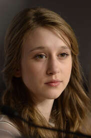 001_Taissa-Farmiga---Bling-Ring-Photocall-at.jpg