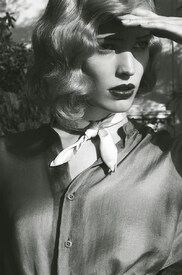 alisa-ahmann-by-camilla-c3a5krans-for-vogue-italia-march-2015-11.jpg