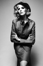 alisa-ahmann-by-camilla-c3a5krans-for-vogue-italia-march-2015-4.jpg