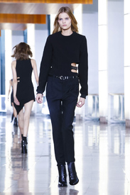 Anthony-Vaccarello-RTW-FW15-Paris-9043-1425407196-bigthumb.jpg