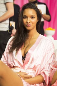 vs-backstage-06.jpg