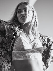 V577773_CROP1.jpg