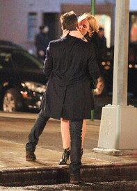 kwinslet120316BZNimage13.jpg