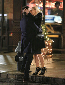 kwinslet120316BZNimage17.jpg