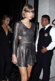 tswift190316BZNimage10.jpg