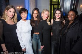 31_F9578_A00000578_3481459_Kris_Jenner_s.jpg