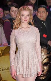 DakotaBlueRichards_London031416_07.jpg