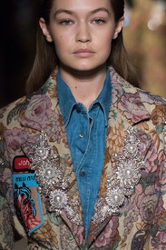 Miu Miu Fall 2016 Details ZTLszHiAnhIx.jpg