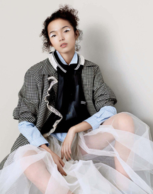 xiao-wen-ju-by-ben-toms-for-vogue-china-april-2016-9.jpg