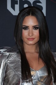Demi_Lovato__84_.jpg