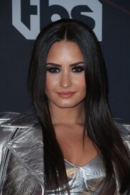 Demi_Lovato__88_.jpg
