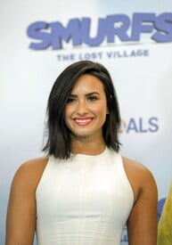 Demi_Lovato__108_.jpg