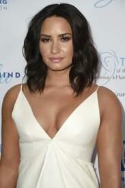 Demi_Lovato_008.jpg