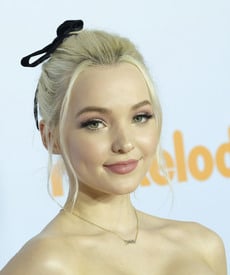 Dove Cameron_07.jpg