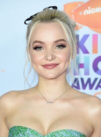 Dove Cameron_18.jpg