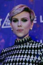 scarjo210317BZNimage7.jpg