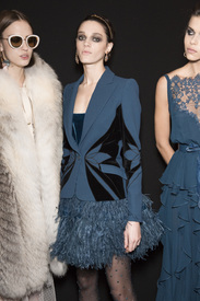 elie-saab-bks-z-rf17-8324.jpg