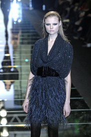 Elie_Saab_Paris_F_W_07_08_Celebrity_City_FS_13.jpg