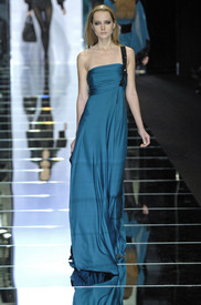 Elie_Saab_Paris_F_W_07_08_Celebrity_City_FS_108.jpg