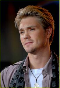 chad_michael_murray_trl_04.jpg